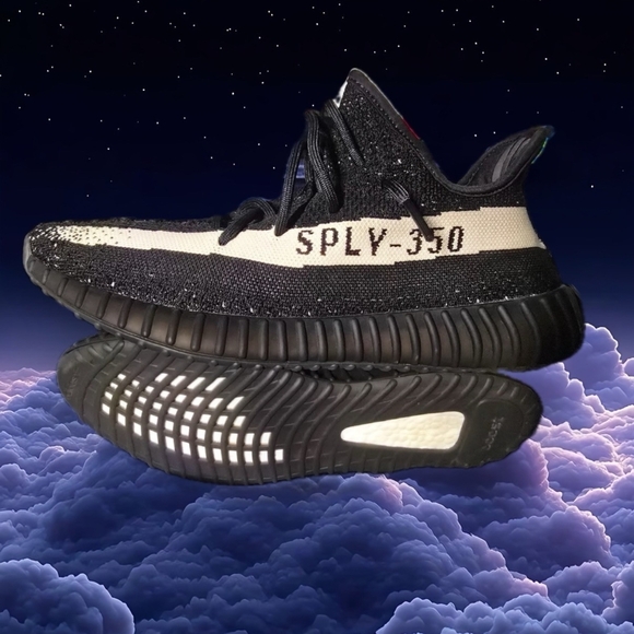 Adidas Yeezy Boost 350 V2 Oreo Black/White – Size 11